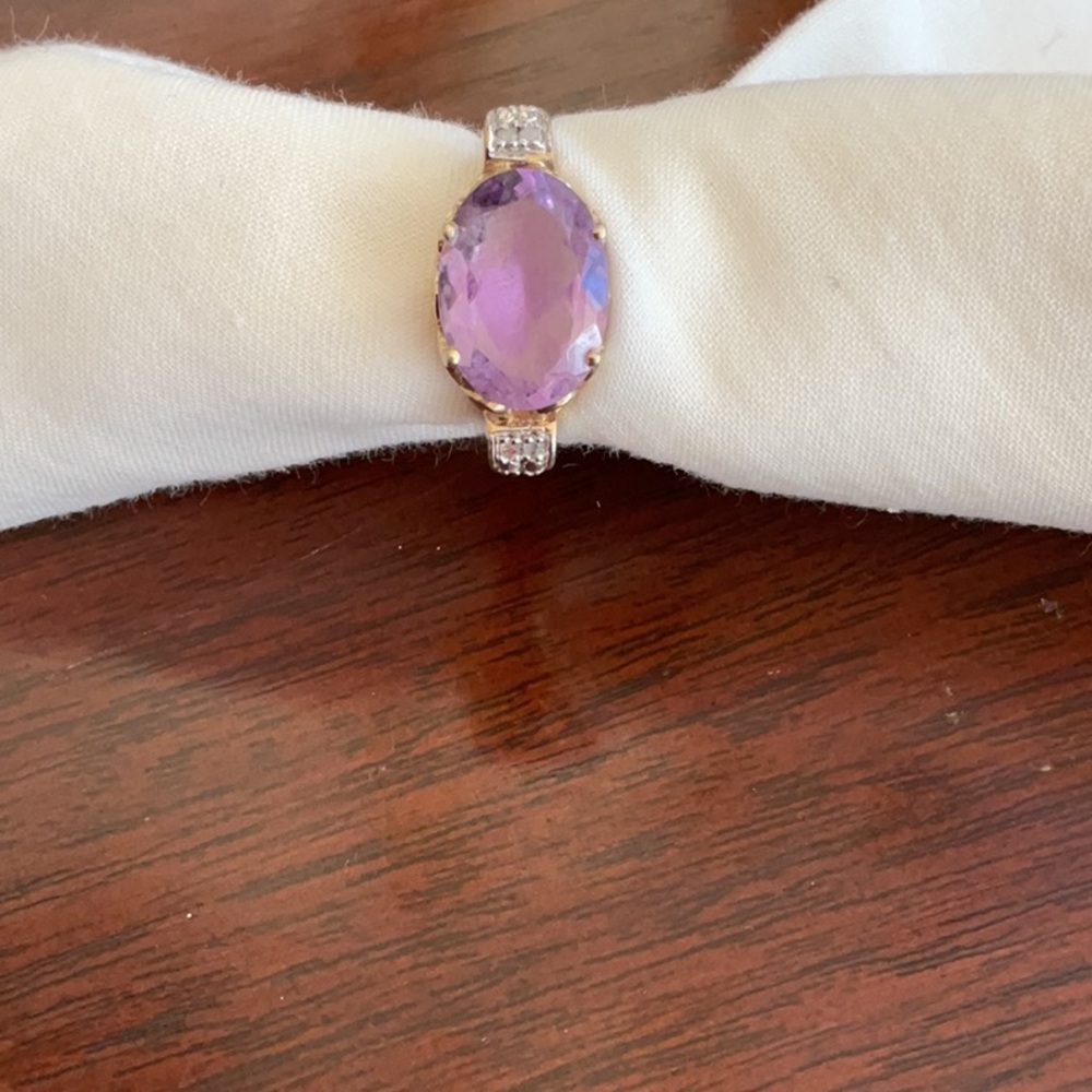 Elegant Purple Amethyst Ring